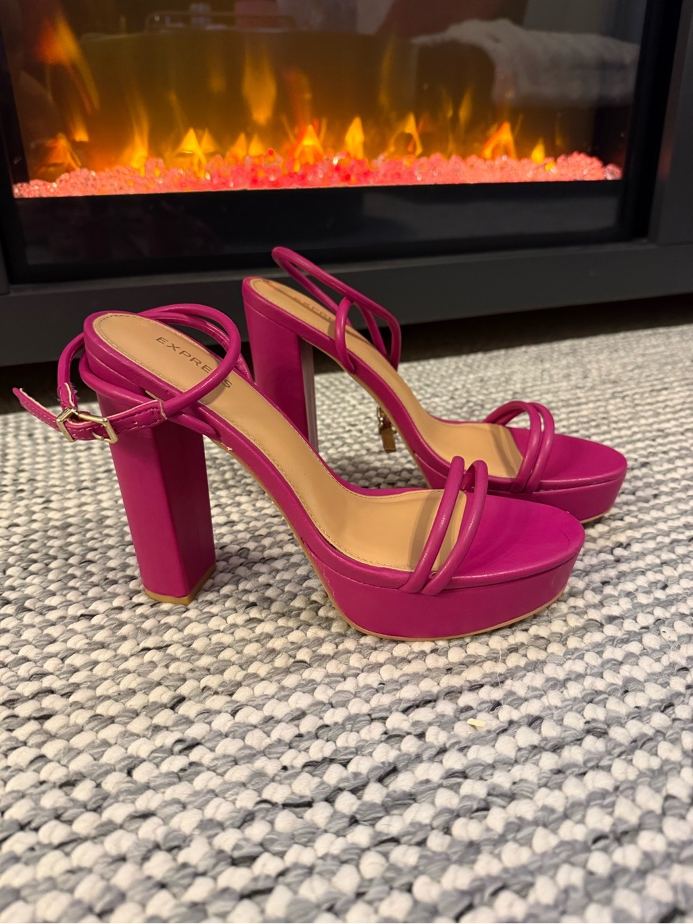 Express Women's Hot Pink Platform Block Heel Sandals